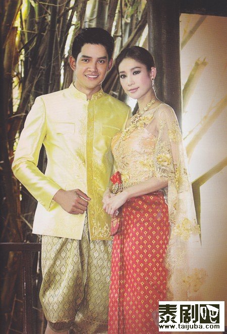 泰国传统的婚礼礼服12