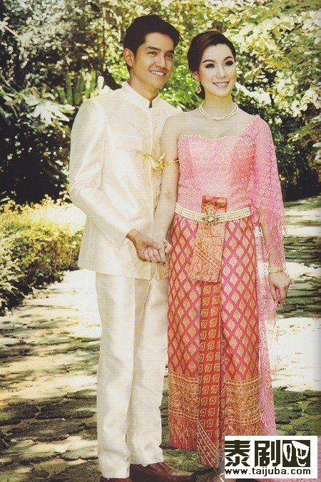 泰国传统的婚礼礼服14