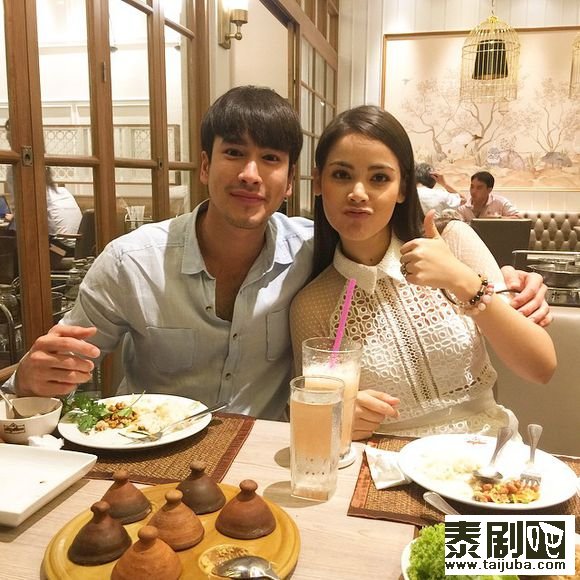 泰剧换错身爱对人主演Nadech&Yaya