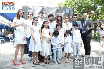 泰星Mario和Vill泰国恐怖片《带我回家》开机照片
