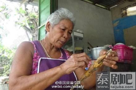 泰国美食素辇府的特色菜品-泰式烤田鸡