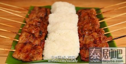 糯米饭+泰式烤猪肉串