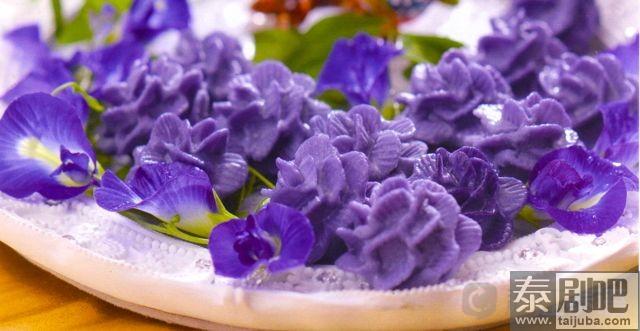 泰国传统的紫花甜品