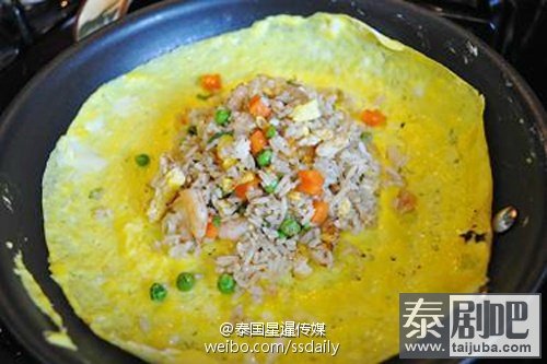 泰国鸡蛋炒饭包