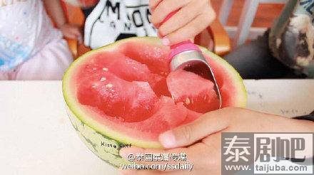 泰国水果美食：西瓜水果冻做法和原料