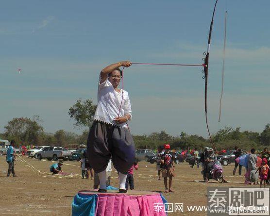 泰国武里南府风筝节现场照