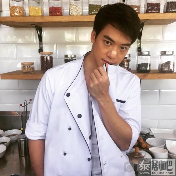 泰星Bie Sukrit
