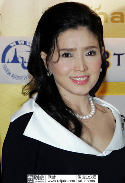 泰国第一位环姐冠军Apasra Hongsakula