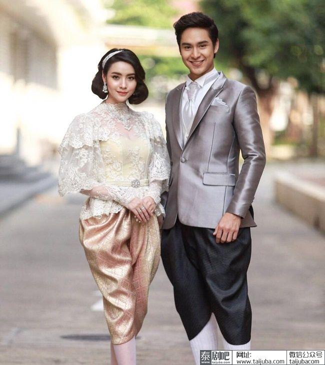 泰国男星泰式西服装扮