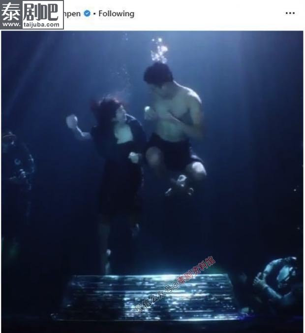 【泰国娱乐】Bella Ranee 和 Great Warintorn 拍摄水下场景