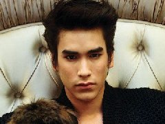泰星专访：泰国新生代明星Nadech谈家庭与事业