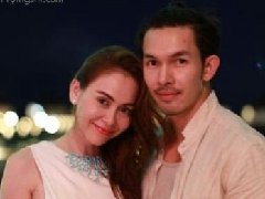 曝情歌女王泰星Nat Myria将在近期与Umm Atichart结婚