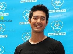 泰星Weir否认醉酒后开车到Bella家找她而遭到Bella父亲驱赶