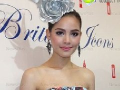泰星Yaya否认与Bella闹不和 也不想与Mai Davika比美