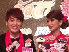 泰星Dong AF3与Aom Passorn订婚 打算去马尔代夫度蜜月