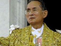 泰国国王普密蓬国王昨日出院 患病住院四年