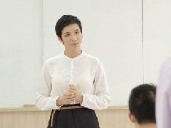 泰剧《荷尔蒙》优雅的Oa老师扮演者Mei居然是泰国性感女星[性感照组图]