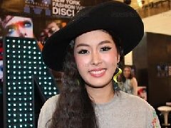 泰星Gipso Ramita否认被Hunz追求 称只是朋友关系