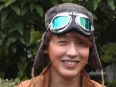 泰星Dong AF将与女友Aom于11月3日举行婚礼 否认是妻管严