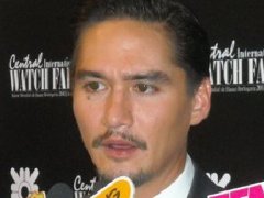 泰星Ananda否认谈及Donut 坚称没有与Jane Jensuda复合