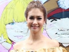 泰星Amy Klinpratoom明年六月份将与Cee在曼谷结婚
