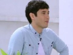 泰星Andrew回归屏幕做Ch3台《小孩迷大人忘》节目主持