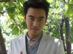 泰星Tle还在Polyplus公司正加紧拍摄两部新剧 否认与骗取Film钱财的前女友联系