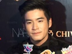 Lek称Oumyim只是妹妹 Tono否认抛下工作去和Tangmo打保龄球