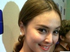 好友Nana Raibeena澄清Janie没有怀孕