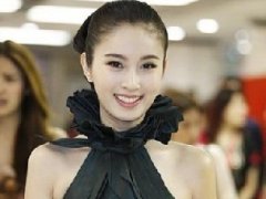 泰国最美人妖皇后Poy惊艳亮相上海国际电影节