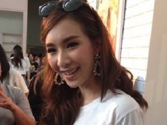 泰星Mint否认被包养和整容 Aof与圈外女友交往三年明年底出家修行
