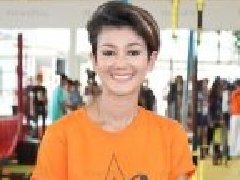 Ae因Tono撕毁拳馆合约而恼火  Ananda八月中旬将飞中国拍电影