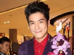Lek否认抬高活动出场费  Bella否认是Umm与Nat之间的“第三者”