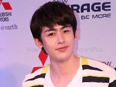 Nichkhun抱怨已很久没回泰国 Baifern将有新剧