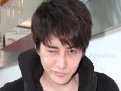 Mike带Maxwell住到Sara的家中 Boy坚称并没有买戒指送给Margie