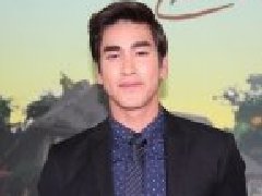 Nadech澄清导演对情侣档影迷的愤慨 Porshe承认体重上升