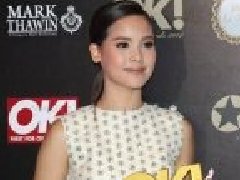 Yaya华欣拍戏遭虫子叮咬受伤  Son很高兴取得“紫色人群心仪偶像”奖
