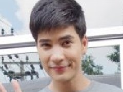泰星Om出演《大丽花》中Toot一角 Mike Pattaradech疲于拍摄电视剧繁重任务