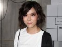 Gift承认与Boom Piyapan一起看夜场电影 Lookpong称与James Kann相爱四个月很愉快