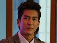 Tik诉苦说Tent很难带 Bee说检查账户一事还没有进展