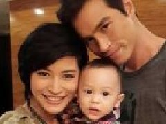 Peter承认妻子Ploy怀有二胎 承认Ploy已经停止工作