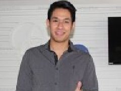 Om很高兴中国影迷见面会受欢迎 Dan称带Pattie去新西兰玩