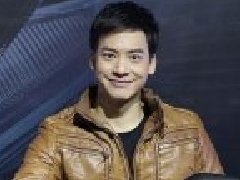 Bie否认带Mo见父母 Chompoo讲述Nott单膝下跪向她求婚