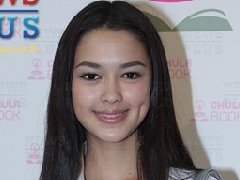 Patricia称现正在拍摄《愿结》 对她取消关注Yaya的IG一事支支吾吾