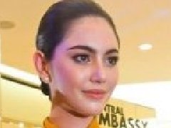 泰星Mai否认CH3台花费数百万将她招入旗下 传言称Pang已与她的丈夫Tom离婚