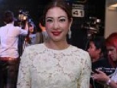 Pang称单身生活很愉快 与Bie以及Noona恳请影迷关注《给爱》