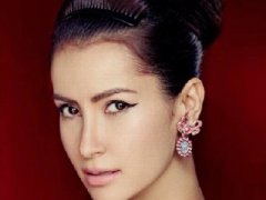 Anne承认接到《出水莲》的联系 Eang与Poppy取得“孝顺子女”奖