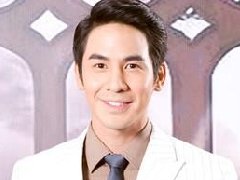 泰星Pope不在意《皇家儿媳》男配Lek戏份多 否认Mew爱发飙