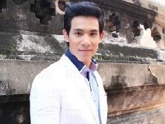 泰星Jess否认Esther退出交际圈 称与Gipsy依然甜蜜