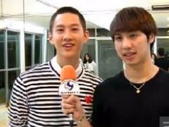 泰星Captain与White正在为爱所困告别演唱会排练